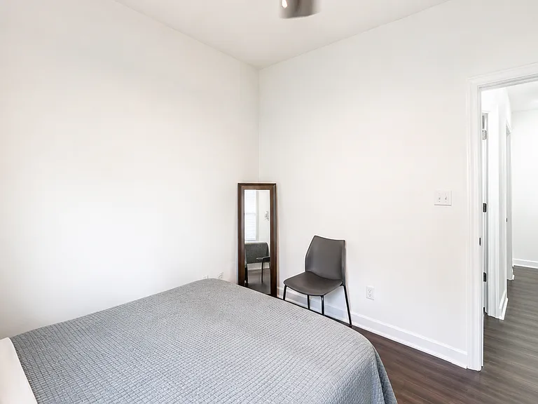 1101 Fortress Ave SW — Photo 5