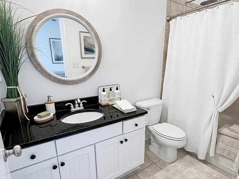 4580 Carriage Walk Ln — Photo 10