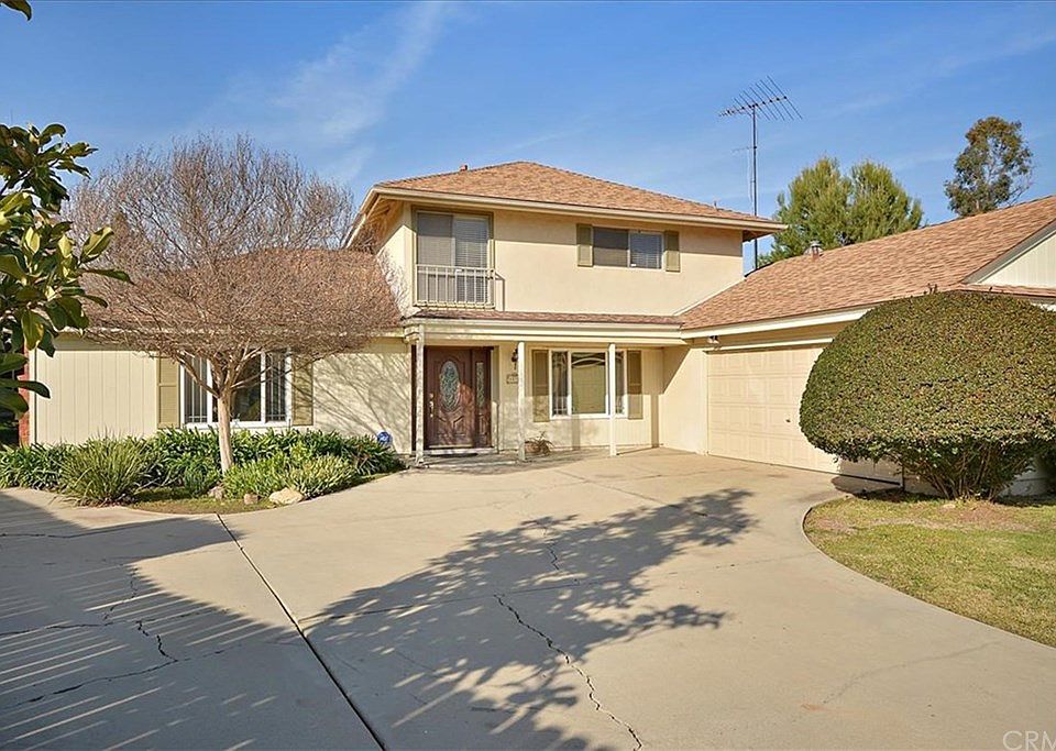 1st image of 4070 Fir Ct