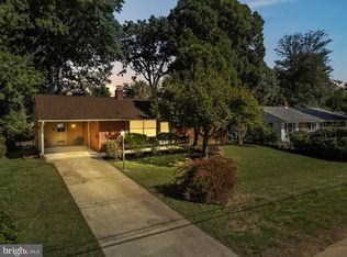 7410 Hogarth St, Springfield, VA 22151