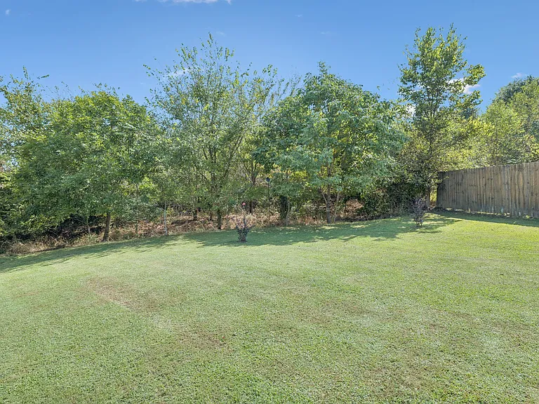 7952 Oakfield Grv — Photo 46