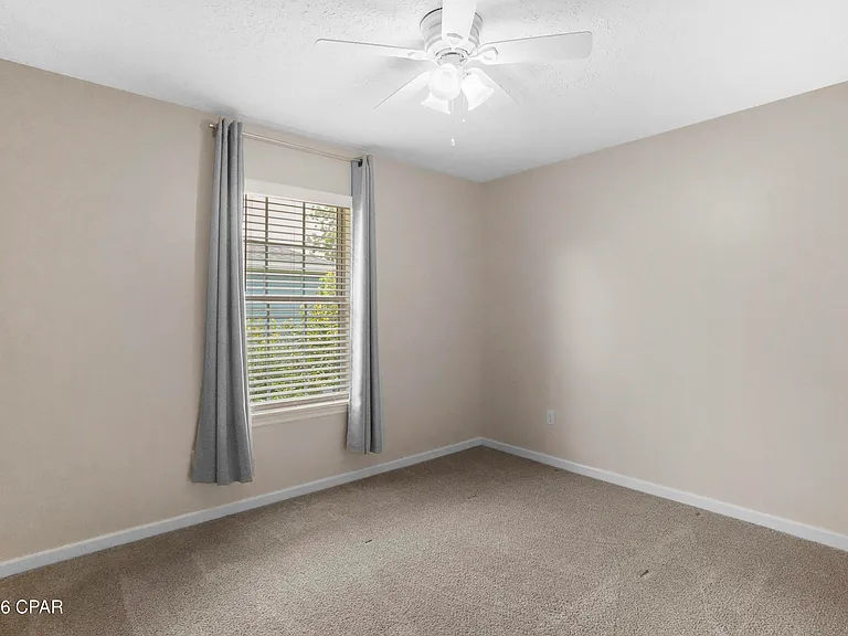 1815 Foster Ave — Photo 26