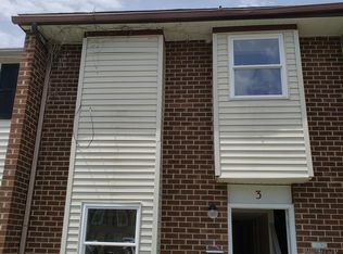 3 Sailboat Cir, Newark, DE 19702