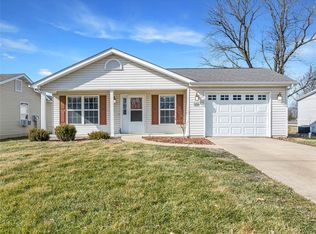 339 Cedar St, Hawk Point, MO 63349