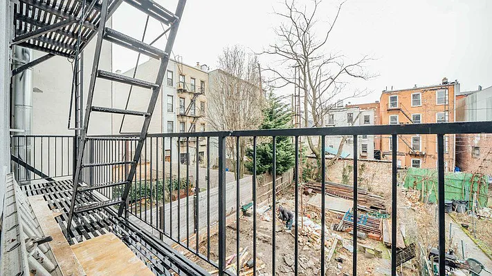 Rented by Nooklyn NYC LLC | media 68