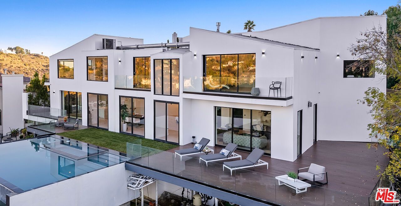 7567 Hermes Dr, Los Angeles, CA 90046 | Zillow