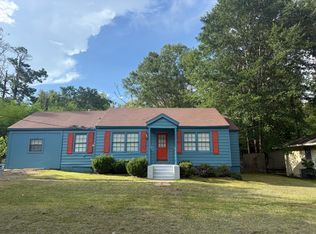 745 Jackson Blvd, Jackson, MS 39204