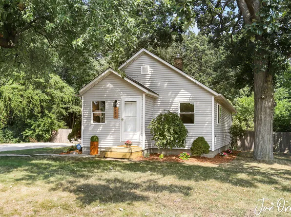 263 Beech St, Holland, MI 49424
