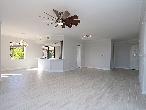 4th image of 88 Vivante Blvd Unit 8847