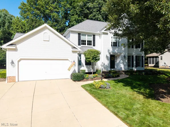 4210 Cheval Cir, Stow, OH 44224