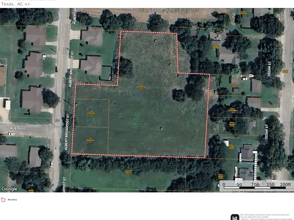 Albert Broadfoot St, Bonham, TX 75418