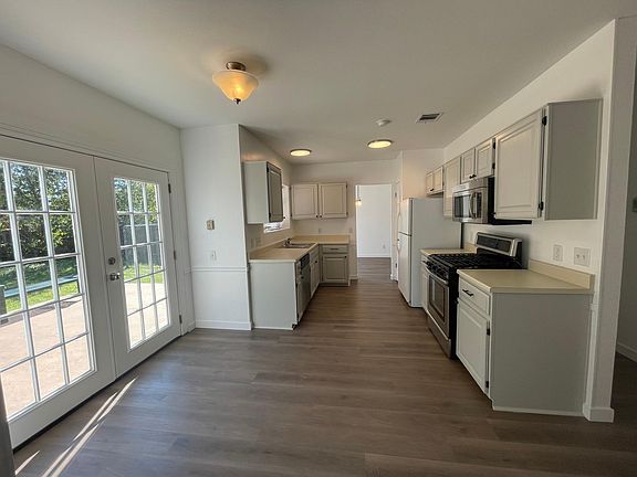 4th image of 2514 Jacqueline Dr
