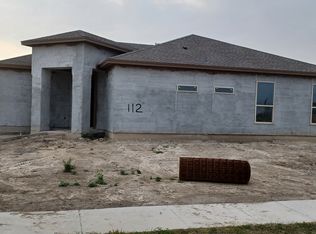 112 Foxtail Palm Dr, Portland, TX 78374
