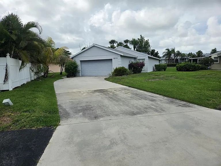 1211 Pine Sage Cir — Photo 1