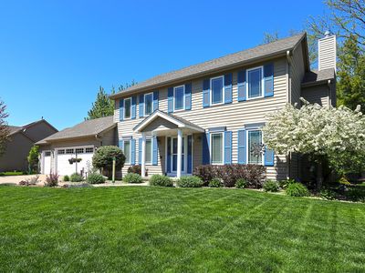 5909 Brookview Dr, West Des Moines, IA, 50266