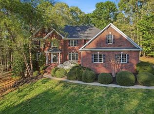 2218 Brigham Rd, Greensboro, NC 27409