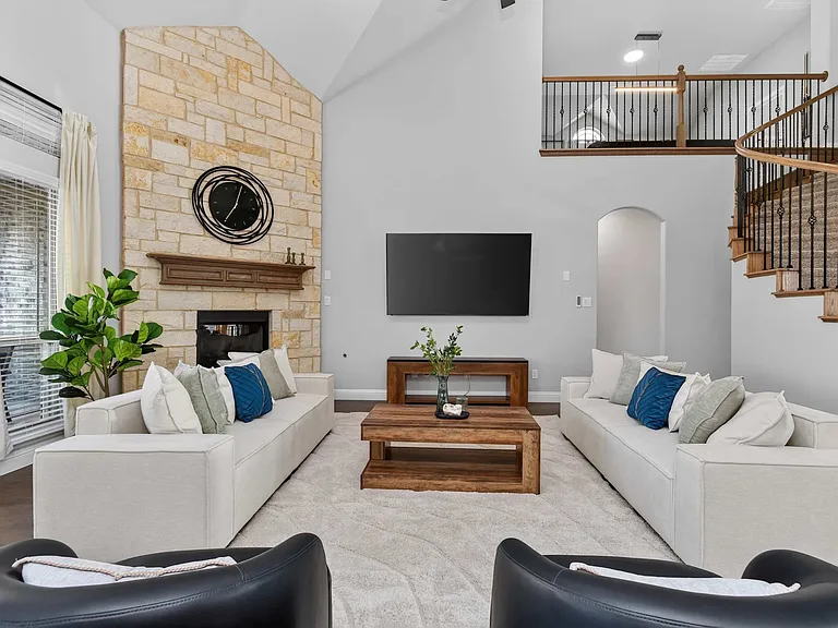 2626 Flat Bush Ave — Photo 8