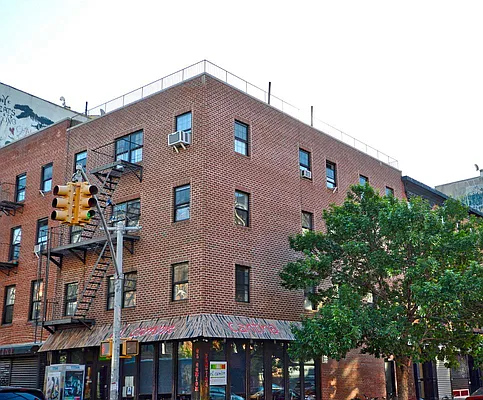 Rented by Bold New York | media 43