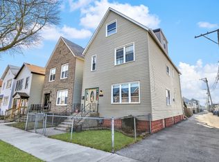 545 W 45th St, Chicago, IL 60609