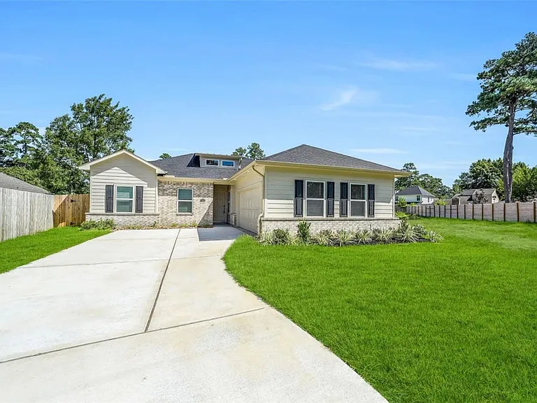 11955 Pondwood Dr — Photo 1