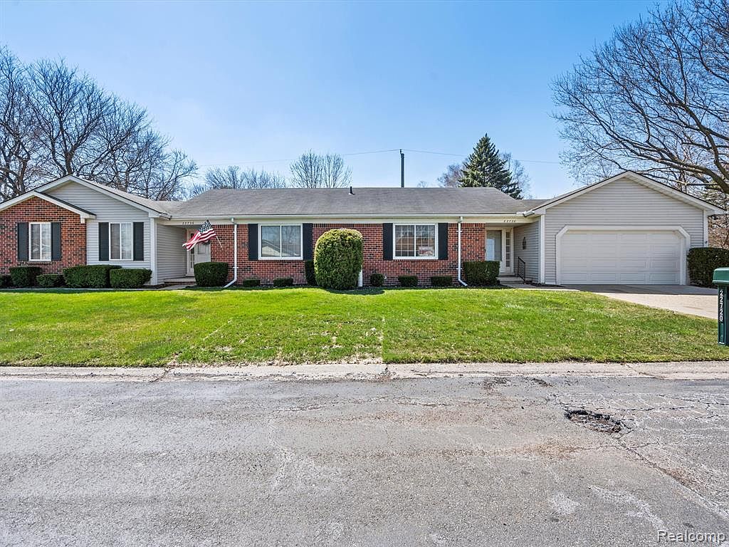 22720 Shoreview Ct, Saint Clair Shores, MI 48082 Zillow