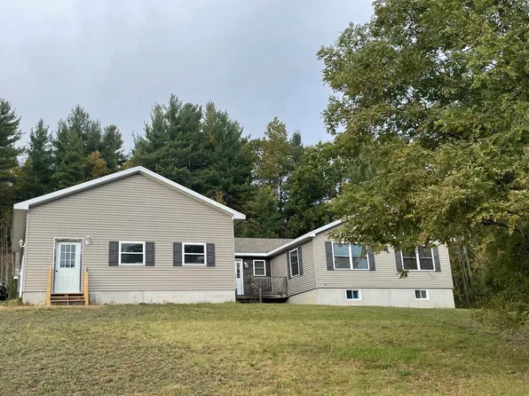 18 Page Dr, Cadyville, NY 12918
