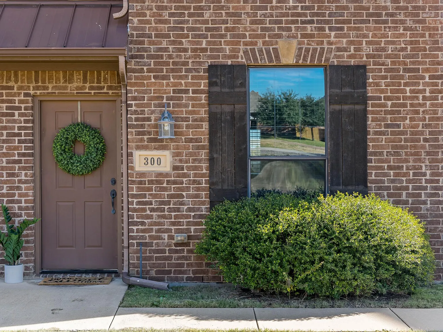 11118 Marion Rd — Photo 3