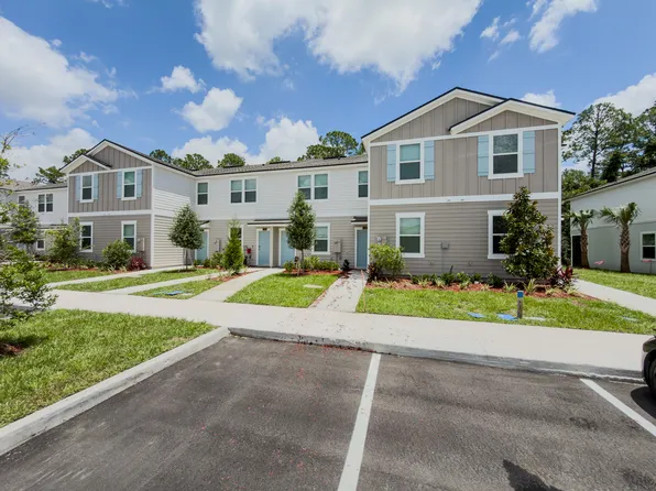 211 Palmetto Ridge Rd, Saint Augustine, FL 32095