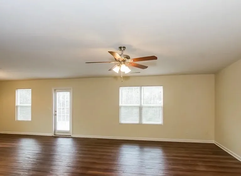 5926 Timbertop Ln — Photo 3