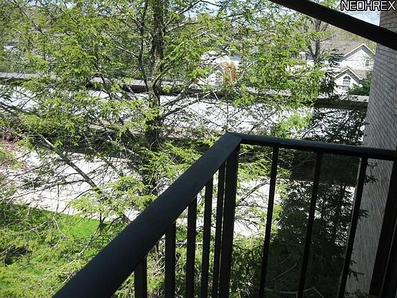 4th image of 16370 Heather Ln #T302