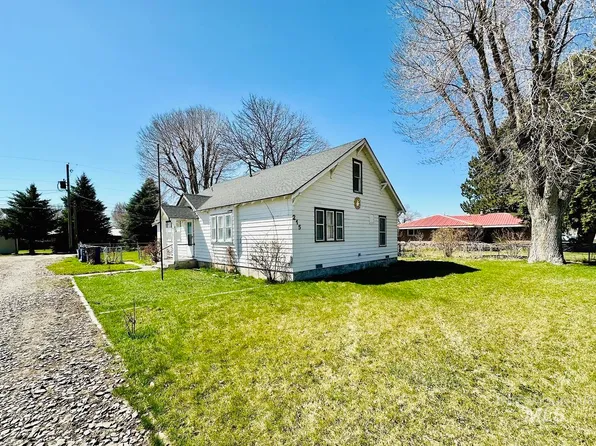 215 1st St, Declo, ID 83350