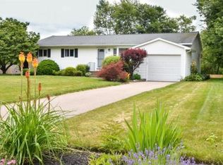 13 Westfield Dr, Holliston, MA 01746