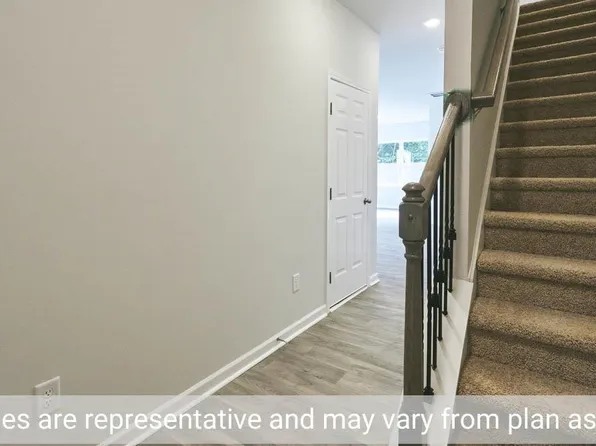 2302 Lily Dr #105, Haw River, NC 27258