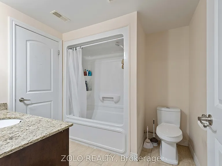 886 Golf Links Rd #304 — Photo 17