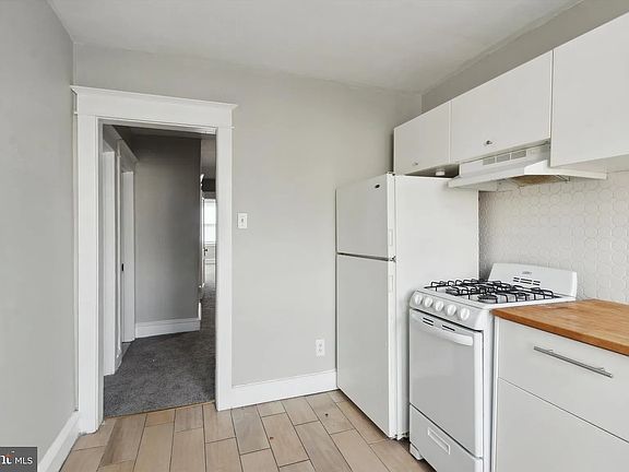 2nd image of 21 S Wycombe Ave #B