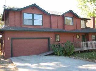 19585 Mountain Mdw N, Hidden Valley Lake, CA
