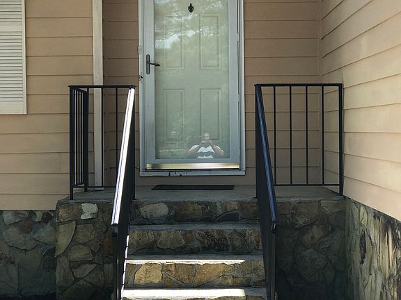 5th image of 6835 Peppermill Ln