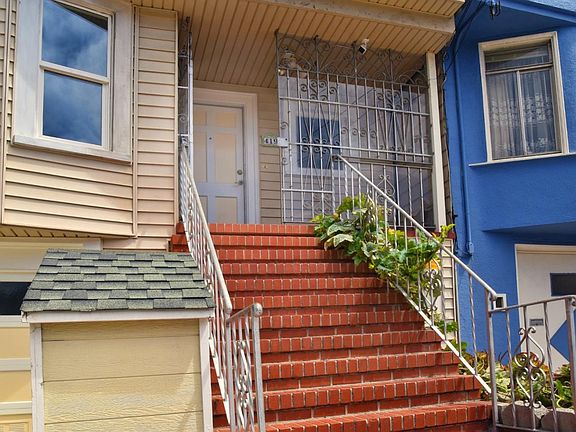 3rd image of 419-421 Silver Ave