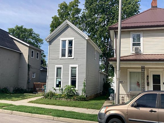 2nd image of 208 N 5th St