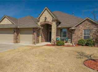 3417 Windmill Rd, Moore, OK 73165