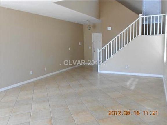 3rd image of 4913 Sparkling Sky Ave