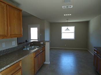5th image of 3806 Jake Spoon Dr