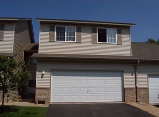 31 Pine Pl, Farmington, MN 55024