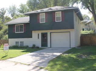 1232 Brown Dr, Boonville, MO 65233