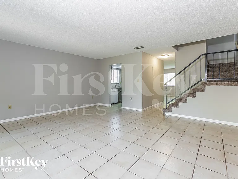 4005 Mount Sterling Ave — Photo 6