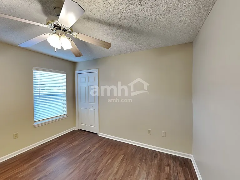 2708 Secret Harbor Dr — Photo 17
