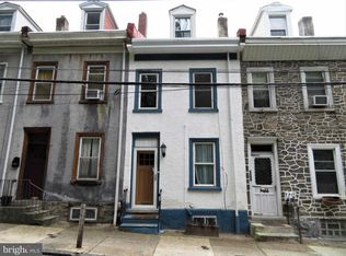 4562 Silverwood St, Philadelphia, PA 19127