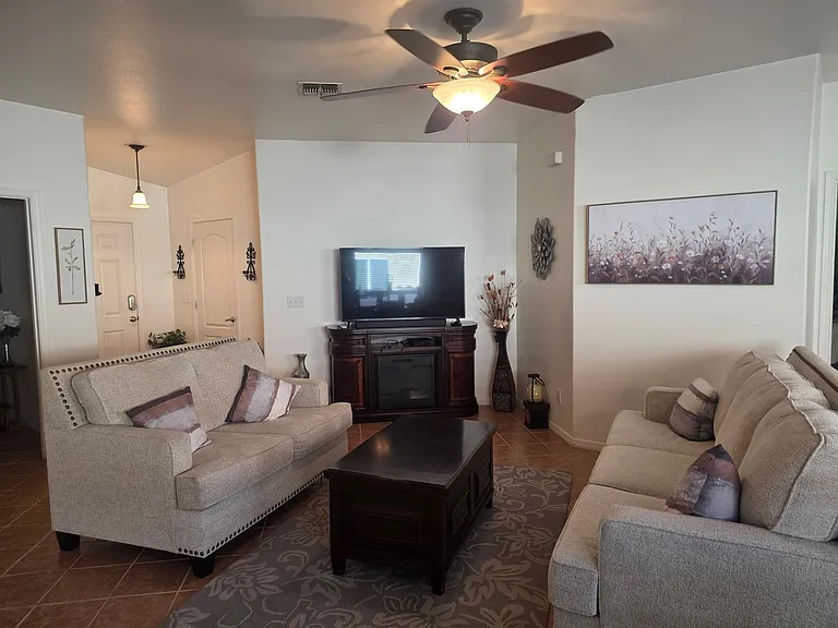 2450 Highland Trl — Photo 17