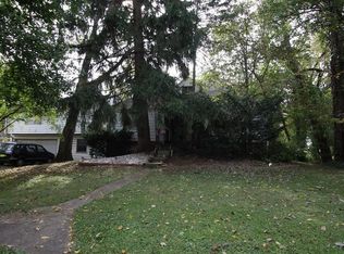 111 W 5th St, Greenfield, IN