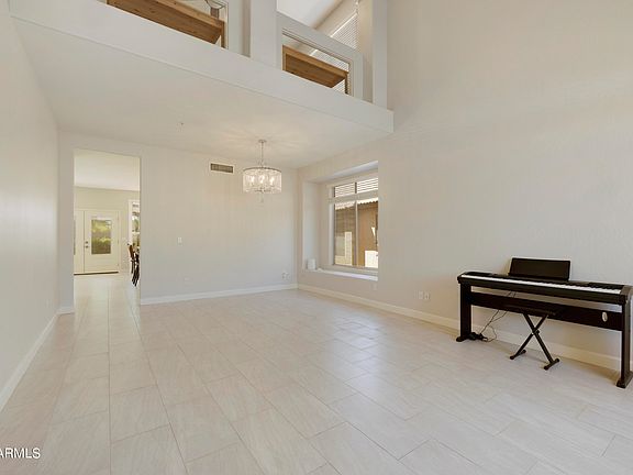 3rd image of 9439 E HILLERY Way